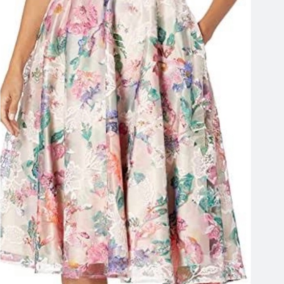 Eliza J Embroidered Lace Midi Dress - Picture 3 of 3